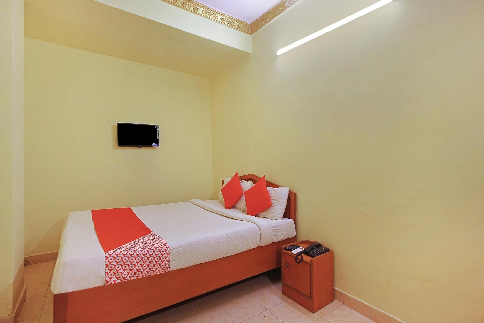 Hotel O Prince Residency Lālāguda Kültér fotó